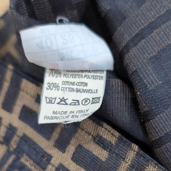 Vintage 2000s Fendi Black and Brown Logo Vest US 2/4 IT 40 Y2K - Picture 9 of 9